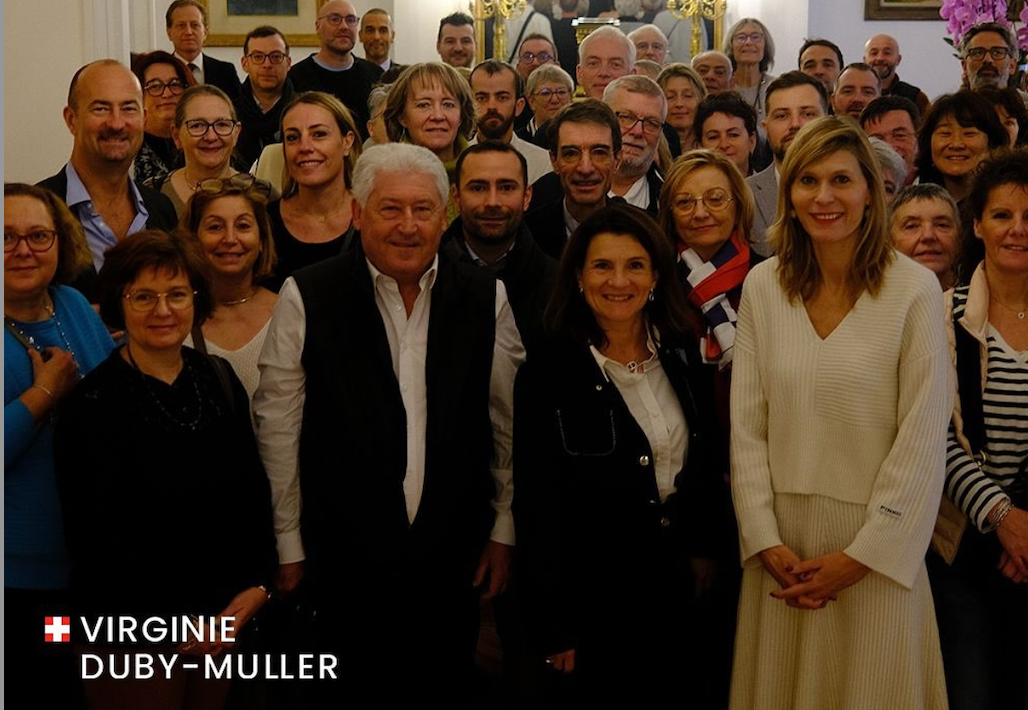 Allain Berthier, ancien maire d'Onnion en compagnie de Virginie Duby Muller (Instagram de la Député)